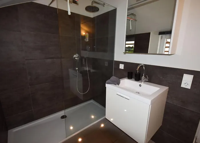 Casa de Férias In Forest With Terrace & Bbq *