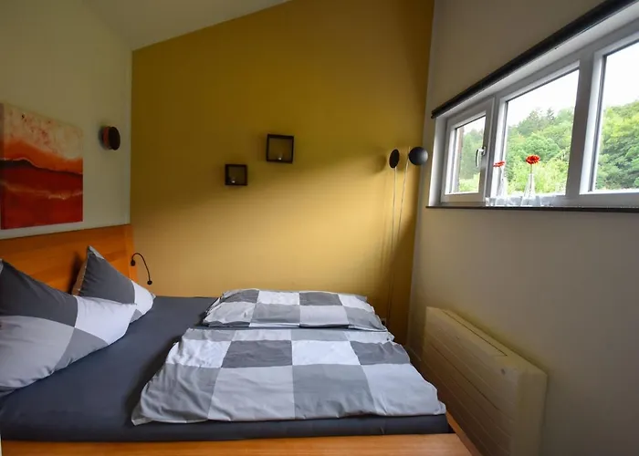 In Forest With Terrace & Bbq Casa de Férias Berlingen